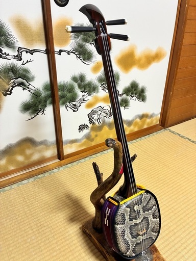 沖縄三線エーマクルチ本蛇皮一枚張り！与那城型！ユナー型！こちらの