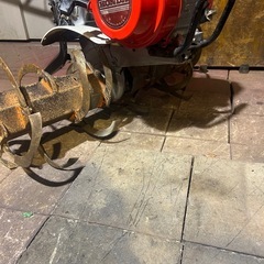 後進付、耕運2速‼️実働中古/整備済農機具【ホンダ　耕運機/管理機　F310】3.5馬力。予備の中古爪軸ワンセット付き。引き取り希望🙇‍♂️の画像