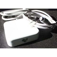 Apple M1 iMac 電源アダプタ A2388の画像