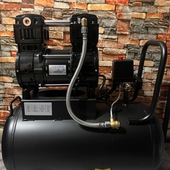 12月内希望　エアーコンプレッサー　アルミ製　50リットルの画像