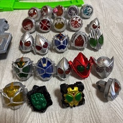 仮面ライダーウィザード変身ベルトとリングの画像