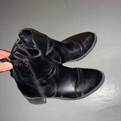 靴差し上げます。ます。の画像