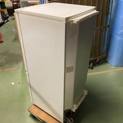 ○東165 動作品 SHARP 2ドア冷蔵庫 SJ-D14E-W 2019年製 一人暮らし用 137Lの画像