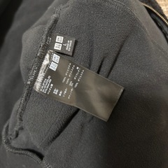 【引き渡し者決定】UNIQLO 防風アウターフリースリブブルゾン　黒　Lサイズの画像