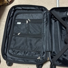 キャリーケースの画像