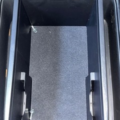 ハイエース 200系 純正 センターコンソールの画像