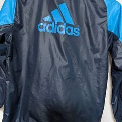 子供adidasウィンドブレーカー 150の画像