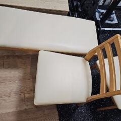 ダイニングテーブルセットの画像