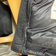 （ハム様）黒　ダウンベスト（ジャンク扱い ）の画像