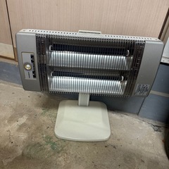 コロナ 遠赤外線ストーブ DH-1113R 首振り/タイマー付の画像