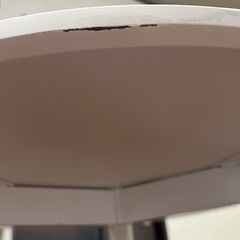 カフェテーブルの画像