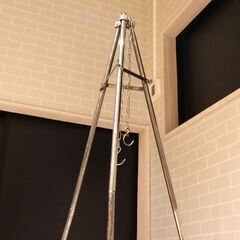 キャプテンスタッグ トライン 焚き火三脚の画像