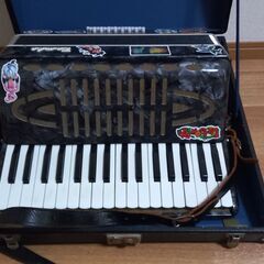 アコーディオンの画像
