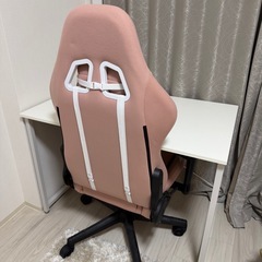 ゲーミングチェアの画像