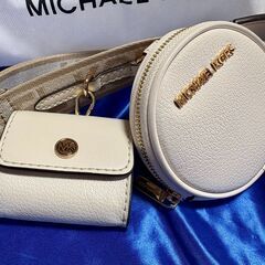 【美品】MICHAEL KORS 正規品 ボディバッグ ホワイト系 の画像