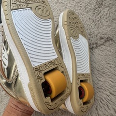 未使用　ヒーリーズ　ローラースニーカー　18センチの画像