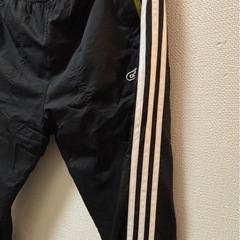 アディダス　ジャージの画像
