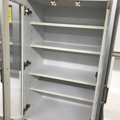 ジャングルジャングル貝塚店　食器棚　グレー　灰色　2枚扉　引き出し　透明ガラス　高さ調節可　調節　中古　貝塚市　二色浜の画像