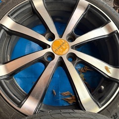 FLAGRADO 16インチ ホイール 5スポーク タイヤ付き
の画像