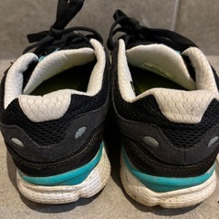 ★UNDER ARMORスニーカー★の画像