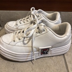 ★FILA厚底スニーカー★の画像