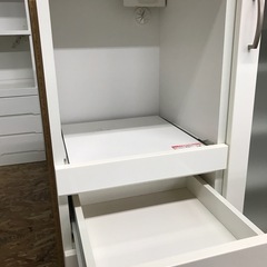 ジャングルジャングル貝塚店　食器棚　ニトリ　白　ホワイト　磨りガラス　扉　引き出し　コンセント　高さ調節可　調節　中古　貝塚市　二色浜の画像