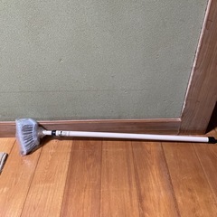伸縮ブラシの画像