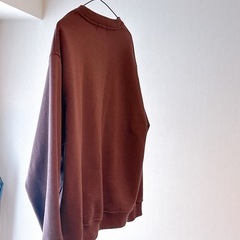 【FILA】筆記体刺繍クルースウェット【ユニセックス】　トレーナー　ブラウン Lの画像