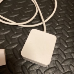 AC/DC 充電器　USB 4口の画像