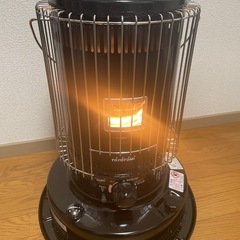 【トヨトミ】対流形 石油ストーブ 高火力 遠赤外線 KS-67H(B) ブラック 日本製 木造（戸建）17畳まで（28.0㎡）コンクリート（集合）24畳まで（39.5㎡）の画像