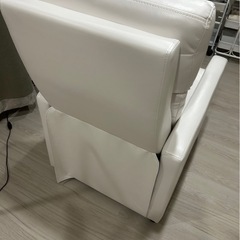 リクライニングチェアの画像