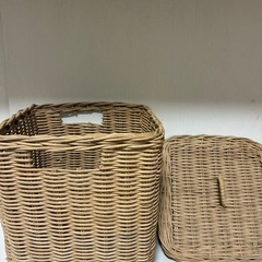 カゴ縦長の画像