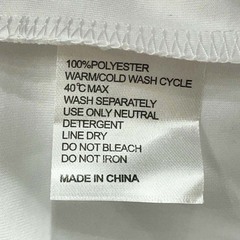 ラヴズオンリーユー 引退記念 ジャンパー ジャケット DMM バヌーシー 限定 S ホワイト JRA 競馬の画像