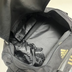 Adidas アディダス スポーツバック、旅行バックの画像