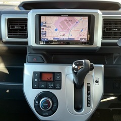 安心の総額表示！車検満たん★ダイハツウェイクターボ禁煙車！電動スライドドアBluetoothナビTVエコアイドルetcプッシュスタートの画像