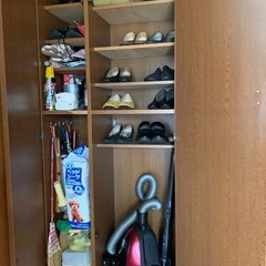 【急募】　収納棚　下駄箱　靴箱の画像