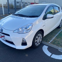 トヨタ アクア　平成26年式 予備車検2年付　低走行3.4万キロ　リサイクル料金などコミコミ　の画像