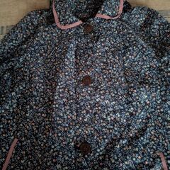 婦人用　レインコート　フリーサイズ　撥水加工　収納手提げ付き　の画像