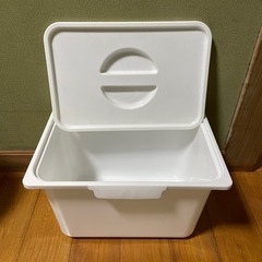 カゴ、収納ボックスのセットの画像