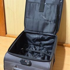 ソフトスーツケース JAL LIFE&SPICE TSAロック付の画像