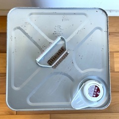 【建材屋在庫品】 コンクリート剥離剤 E-20 モールドオイル 18L 鋼製・木製型枠兼用 中央石油化学の画像