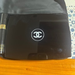 CHANEL   travelメイクパレットの画像