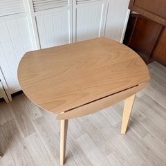 ナフコ バタフライテーブルの画像