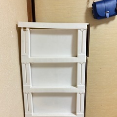 プラスチック製 衣装ケース
の画像