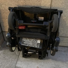 超コンパクト🌟ブランドベビーカー🌟綺麗🔴肩掛けショルダー付でバッグみたいに持てますの画像