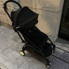 超コンパクト🌟ブランドベビーカー🌟綺麗🔴肩掛けショルダー付でバッグみたいに持てますの画像