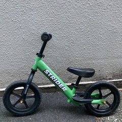 ストライダー🔴黄緑　黄色の出品もありますの画像