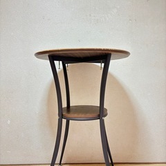 ラウンドてブルー
の画像