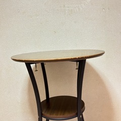 ラウンドてブルー
の画像