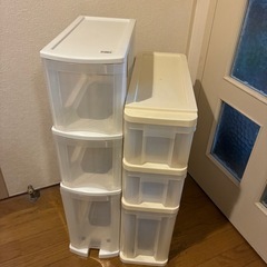 (取り引き中)キッチンチェストの画像